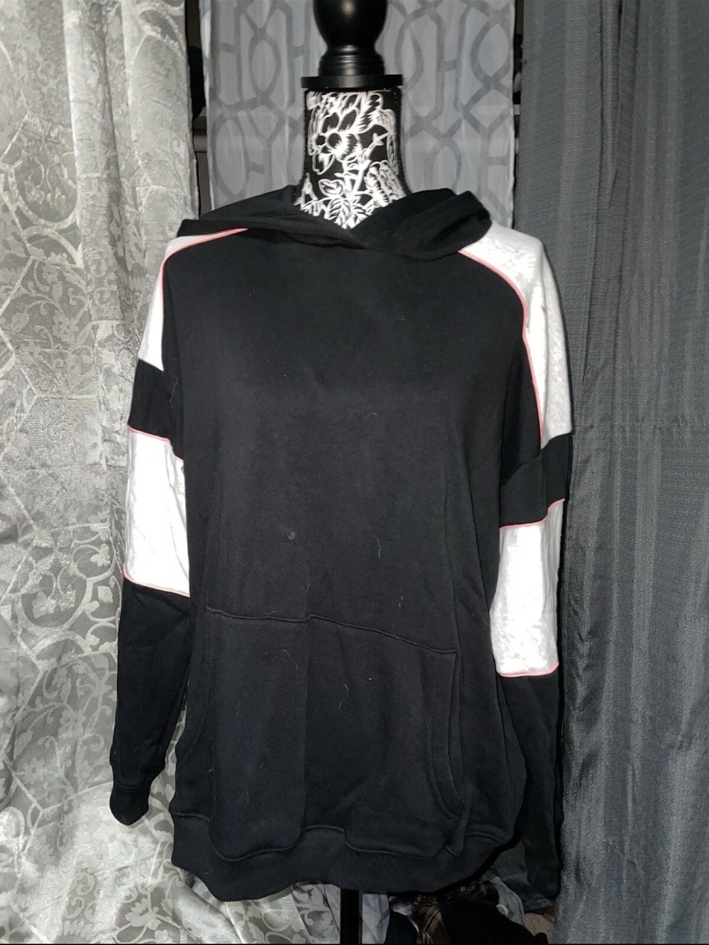 American eagle colorblock Black Hooded Sweatshirt with White Panel Accents small